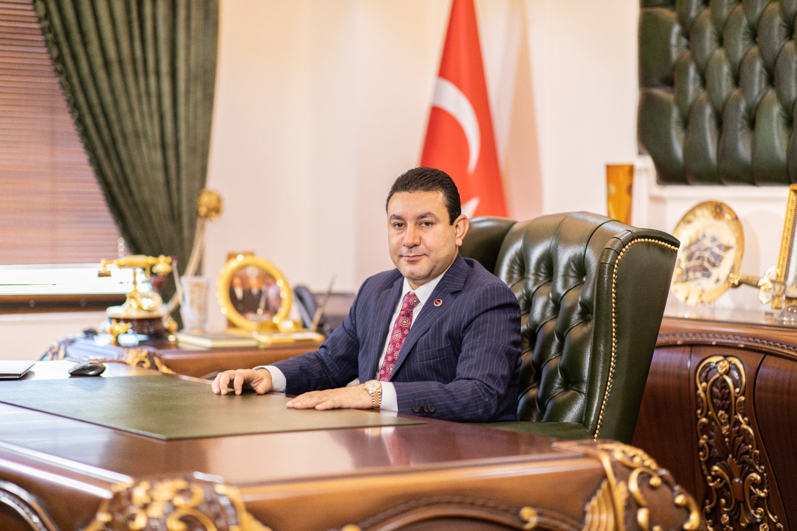 BAŞKAN ÖZYAVUZ: KADIN AİLENİN VE TOPLUMUN TEMELİDİR 